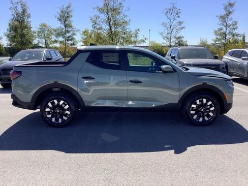 Certified 2026 Hyundai Santa Cruz SE AWD/4WD image 5