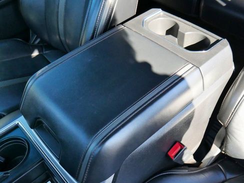 Used 2021 Ford F350 Platinum image 36