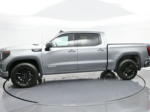 Used 2025 GMC Sierra 1500 Elevation image 4