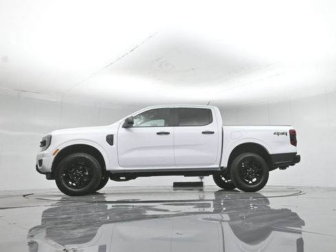 New 2026 Ford Ranger XLT w/ Black Appearance Package AWD/4WD image 7