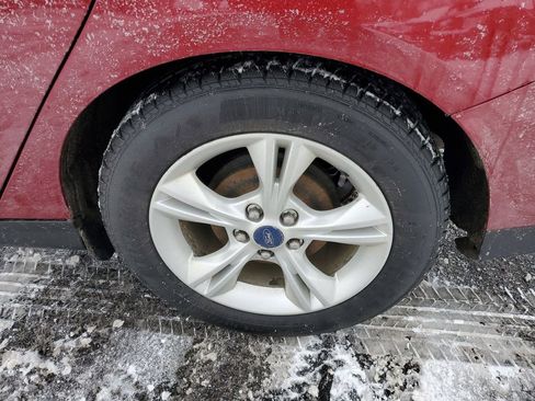 Used 2014 Ford Focus SE image 26