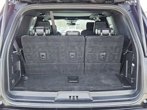 Used 2020 Ford Expedition XLT w/ Equipment Group 202A image 32