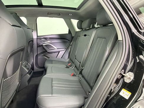 New 2025 Audi Q5 Premium Plus image 13