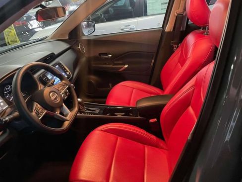 Used 2023 Nissan Kicks SV FWD image 17