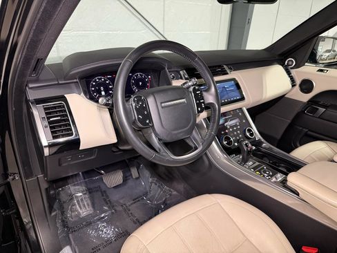 Used 2020 Land Rover Range Rover Sport HSE image 10