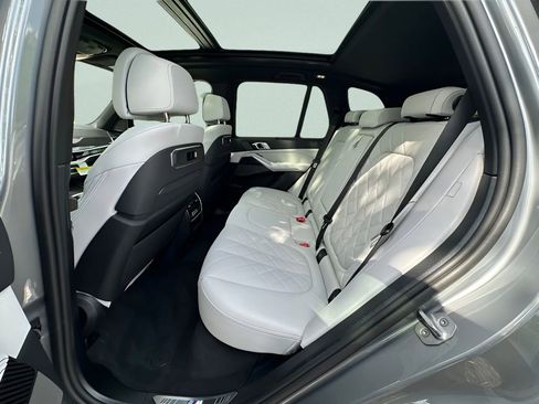 New 2026 BMW X5 M60i AWD/4WD image 23