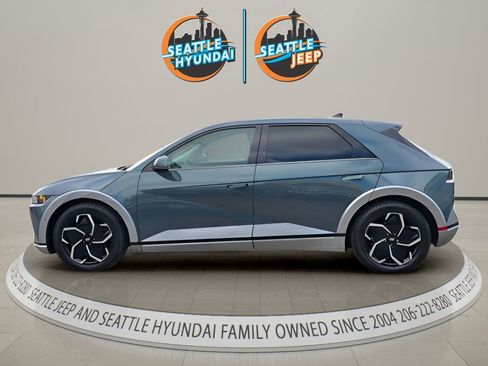 Used 2024 Hyundai Ioniq 5 Limited RWD image 2