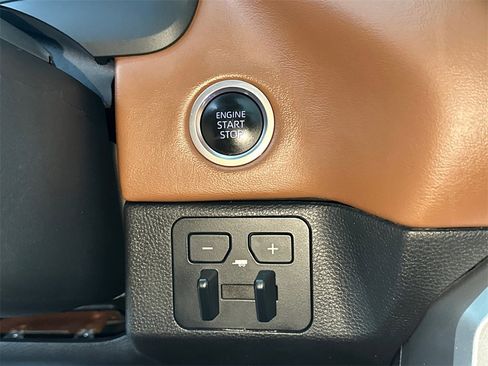 Used 2023 Toyota Tundra 1794 Edition image 32