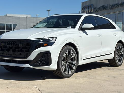 New 2026 Audi Q8 Premium Plus image 3