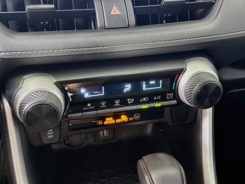 Used 2023 Toyota RAV4 LE FWD image 24