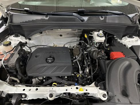 Used 2022 Chevrolet TrailBlazer LT w/ Convenience Package FWD image 24