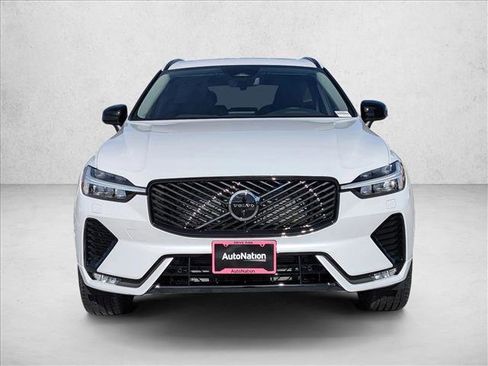 New 2026 Volvo XC60 B5 Plus w/ Protection Package Premier image 6