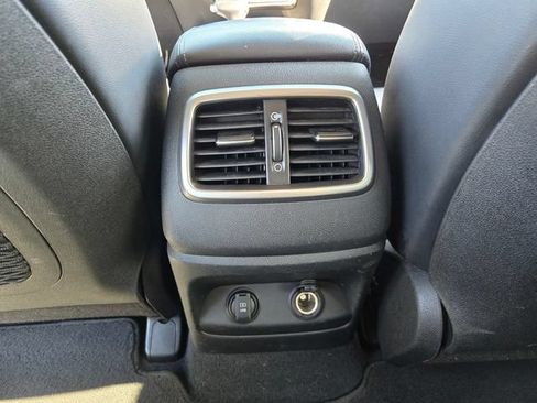 Used 2020 Kia Sorento EX FWD image 13