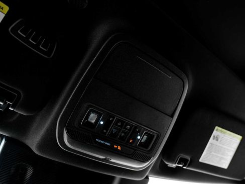 Used 2021 Ford Explorer ST w/ Equipment Group 401A AWD/4WD image 27