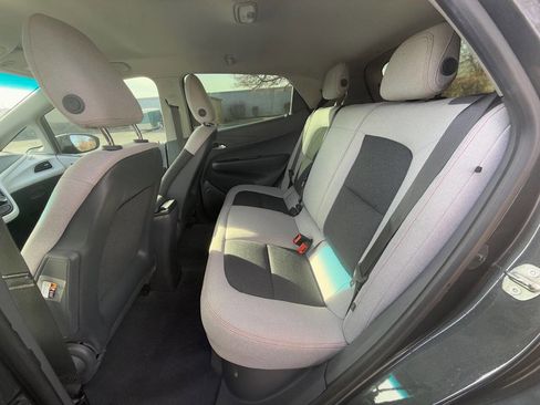 Used 2019 Chevrolet Bolt LT image 11