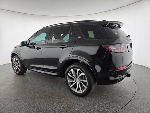 Used 2024 Land Rover Discovery Sport Dynamic SE AWD/4WD image 16