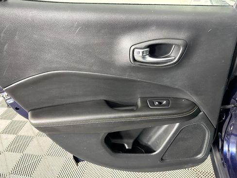 Used 2020 Jeep Compass Sport image 35