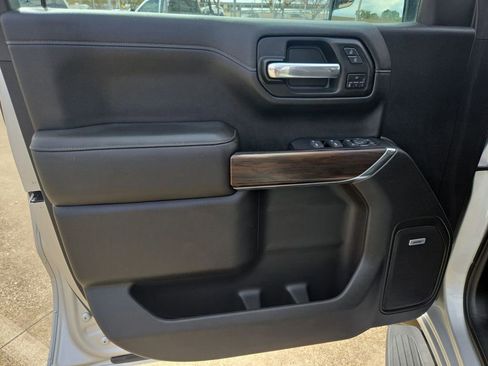 Used 2019 GMC Sierra 1500 SLT w/ SLT Premium Package image 13