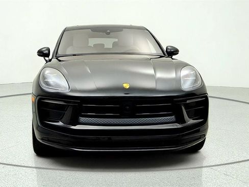 Used 2023 Porsche Macan Turbo AWD/4WD image 2
