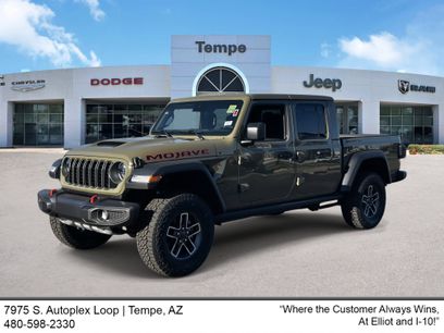 New 2025 Jeep Gladiator Mojave w/ Convenience Group