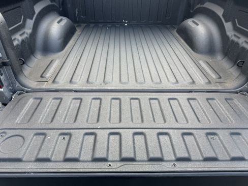 Used 2019 RAM 1500 Limited RWD image 22