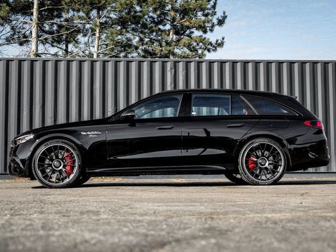 New 2026 Mercedes-Benz E 53 AMG 4MATIC Sedan image 3