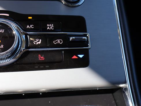 Used 2022 Lincoln Aviator AWD w/ Premium Package image 30