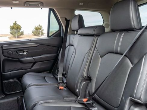 New 2026 Honda Pilot Touring image 18