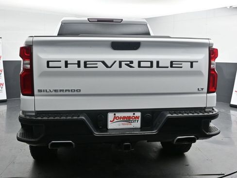 Used 2021 Chevrolet Silverado 1500 LT Trail Boss image 8