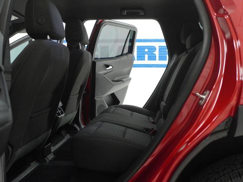Used 2026 Chevrolet Equinox LT w/ LPO, Floor Liner Package FWD image 22