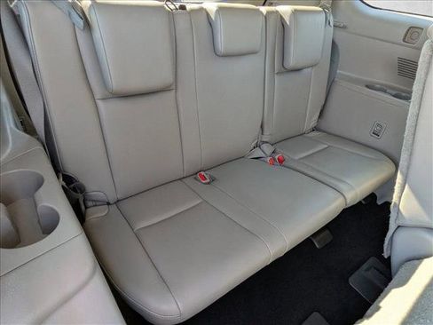 Used 2019 Toyota Highlander XLE FWD image 20