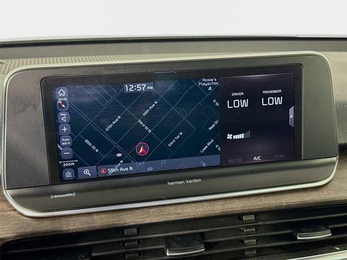 Used 2021 Kia Telluride SX w/ SX Prestige Package AWD/4WD image 16