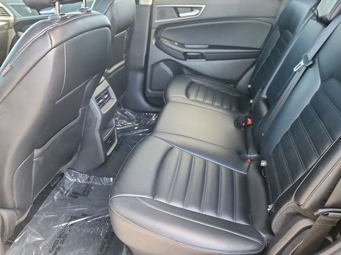 Used 2023 Ford Edge SEL AWD/4WD image 11