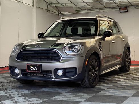 Used 2017 MINI Cooper Countryman ALL4 AWD/4WD image 3