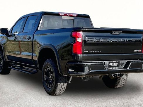 Used 2022 Chevrolet Silverado 1500 ZR2 image 15