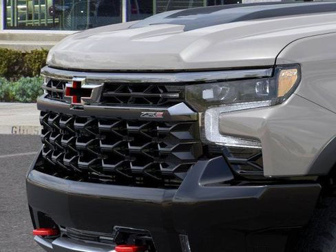 New 2026 Chevrolet Silverado 1500 ZR2 image 13