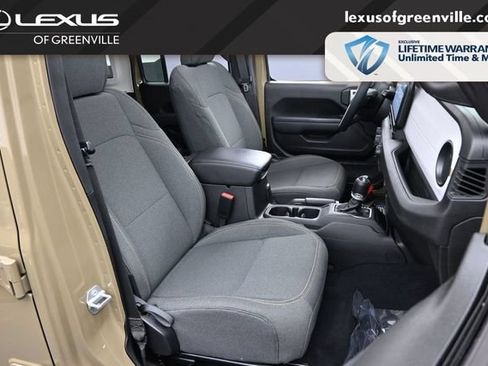 Used 2025 Jeep Wrangler Unlimited Sport AWD/4WD image 30
