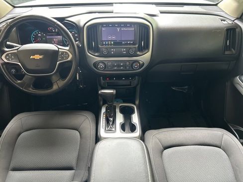 Used 2019 Chevrolet Colorado LT w/ LT Convenience Package image 18