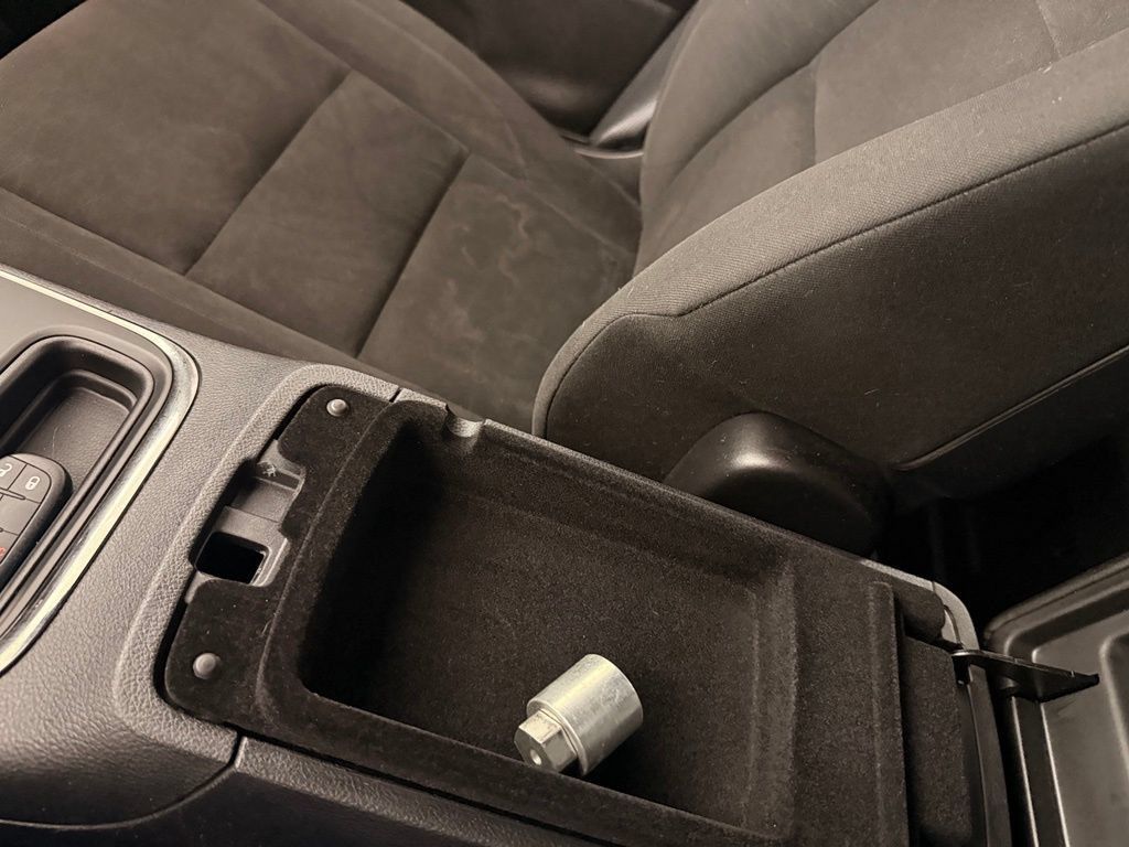 Used 2019 Dodge Durango GT w/ Blacktop Package AWD/4WD image 40