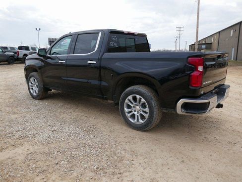 New 2026 Chevrolet Silverado 1500 LTZ w/ LTZ Premium Package AWD/4WD image 6