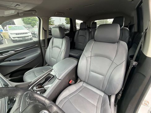 Used 2018 Buick Enclave Premium w/ LPO, Hit The Road Package AWD/4WD image 39