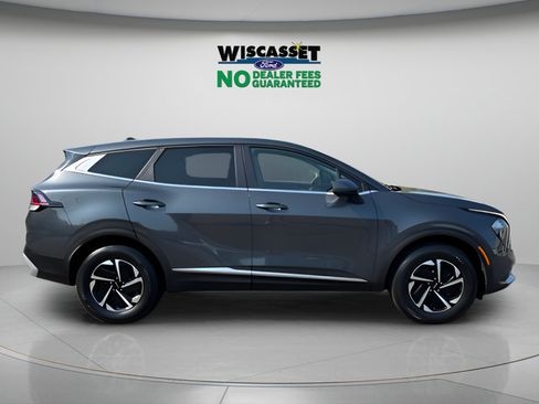 Used 2023 Kia Sportage LX AWD/4WD image 6