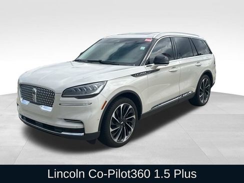 Used 2024 Lincoln Aviator Reserve w/ Equipment Group 201A image 3