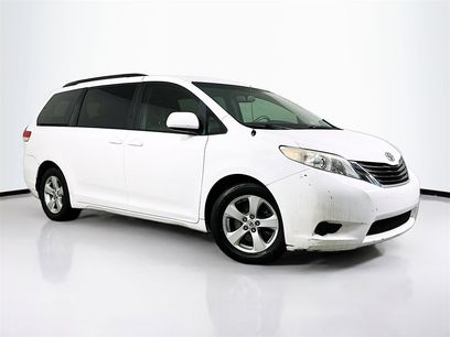 Used 2014 Toyota Sienna LE