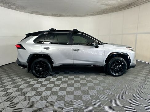 Used 2025 Toyota RAV4 XSE w/ Weather Package AWD/4WD image 2