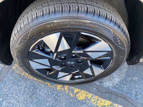 Used 2025 Hyundai Kona SEL image 30