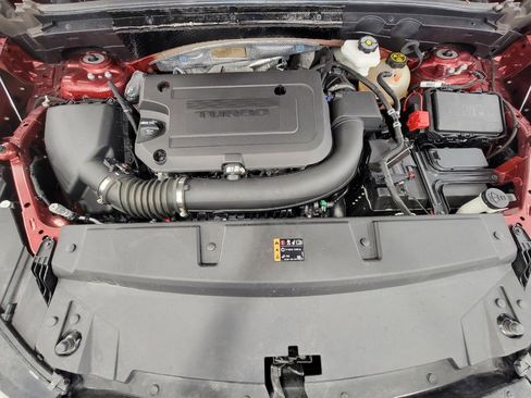 Used 2022 Buick Envision Essence w/ Technology Package I AWD/4WD image 9