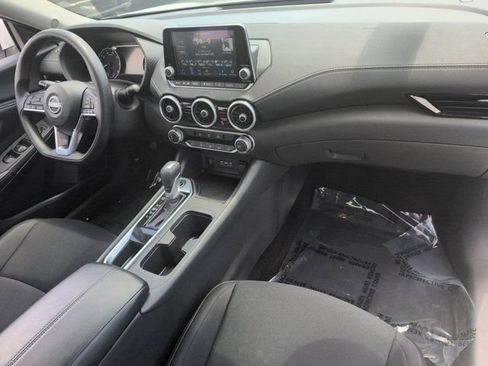 Used 2025 Nissan Sentra SV FWD image 31