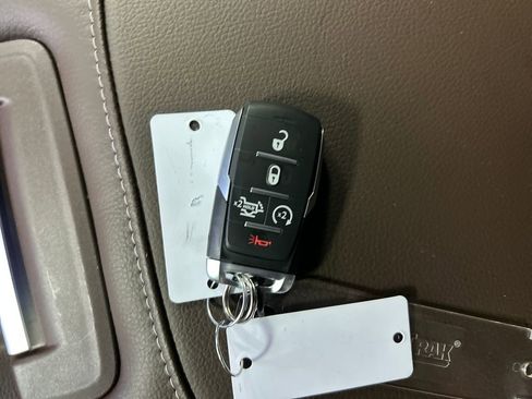 Used 2025 RAM 2500 Laramie image 21