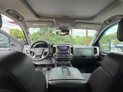Used 2015 GMC Sierra 2500 Denali w/ Driver Alert Package AWD/4WD image 24